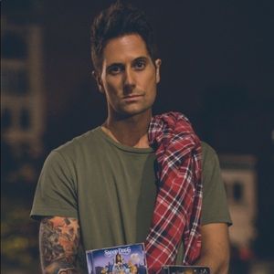 Meet your Posher, Justin